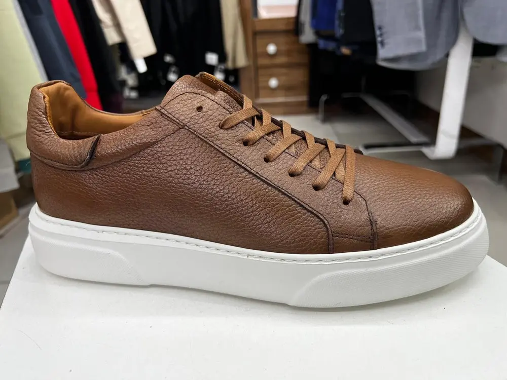 Brown Casual Sneakers — photograph 3