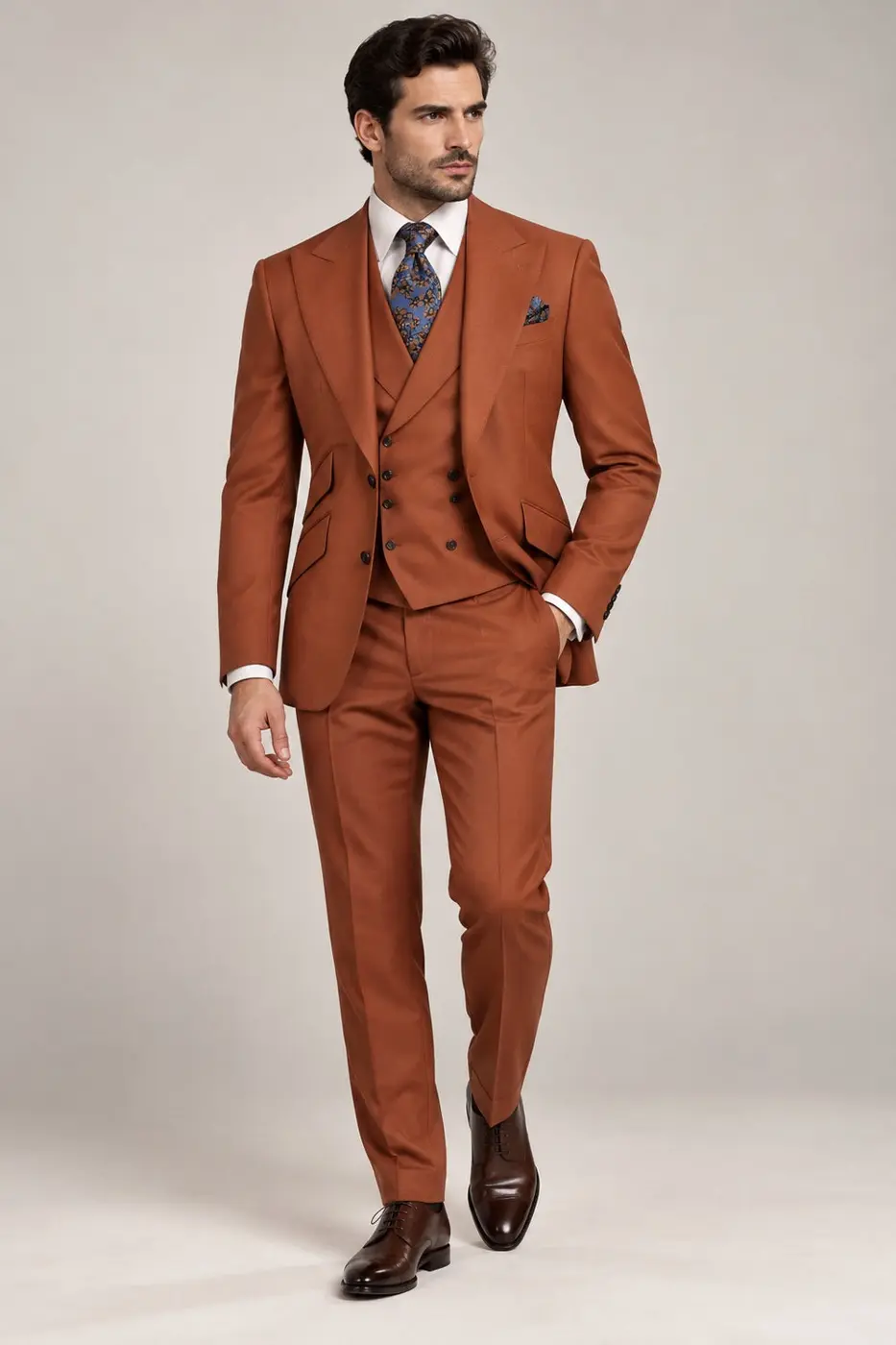 Classic 3-Piece Camel-Brown Suit Set for Men — photograph 1