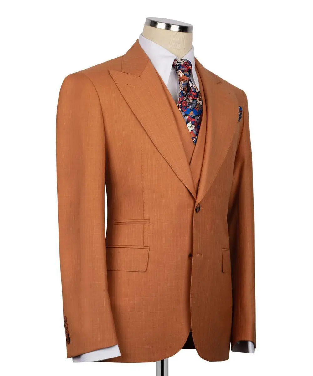 Classic 3-Piece Camel-Brown Suit Set for Men — photograph 4