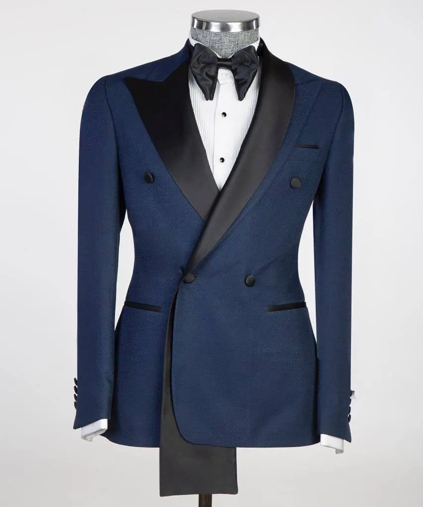 Shawl Design Satin Lapel Navy Tuxedo — photograph 1