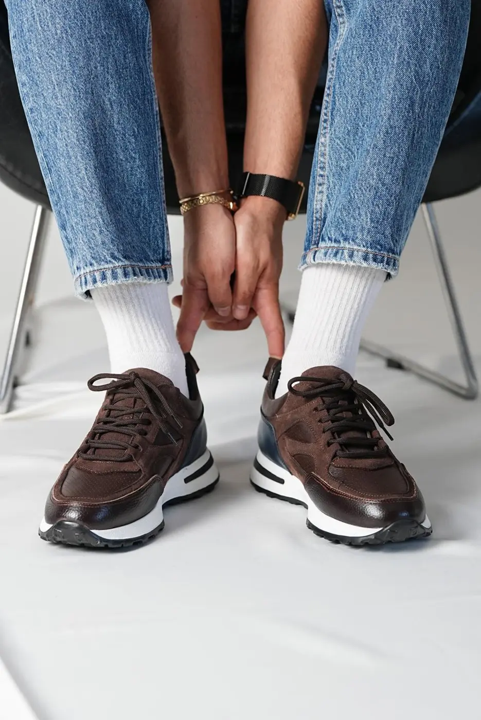 Men’s Brown Leather & Suede Sneakers — photograph 4