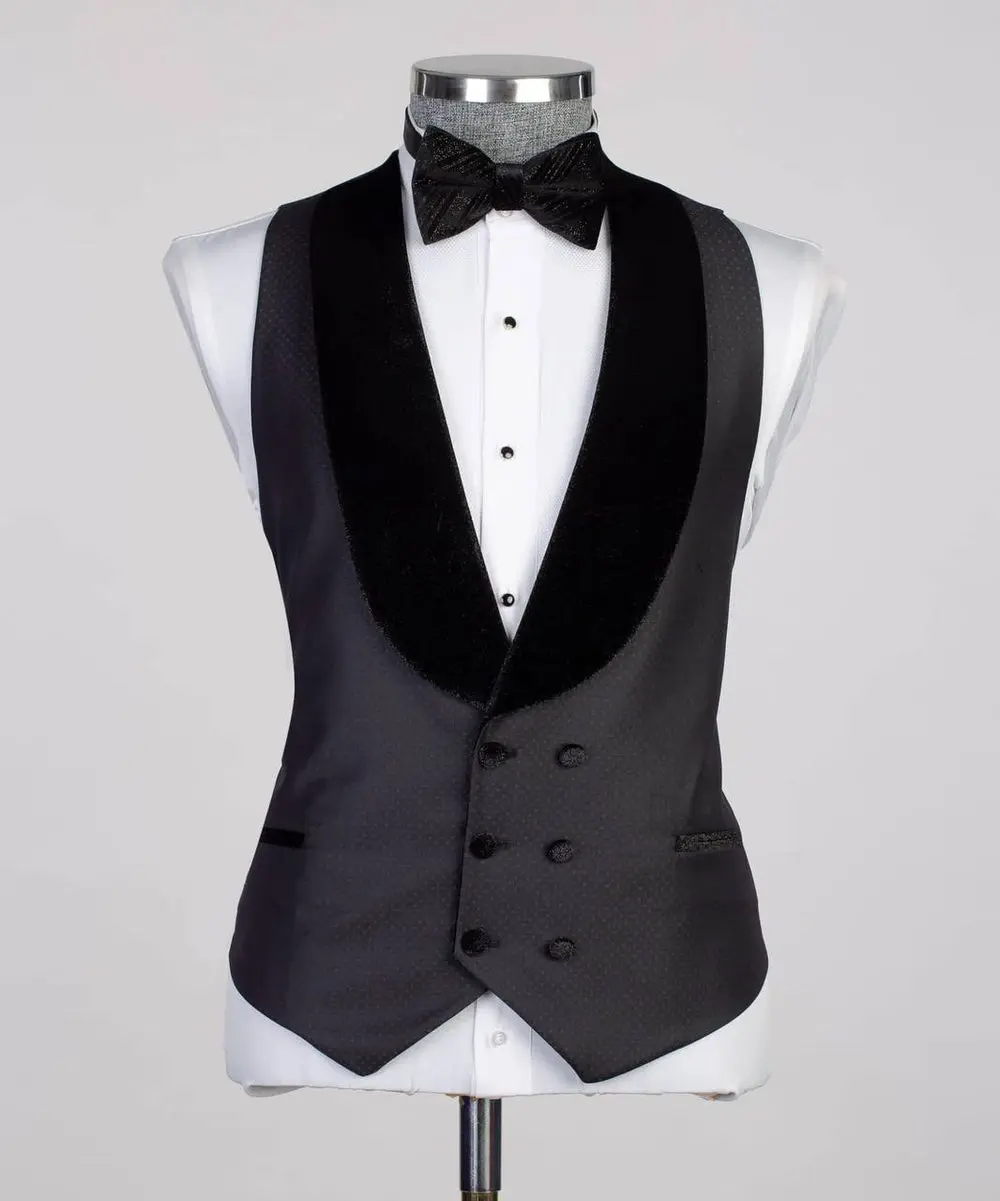 Men's 3 Piece Black Tuxedo Suit, Velvet Collar — photograph 4
