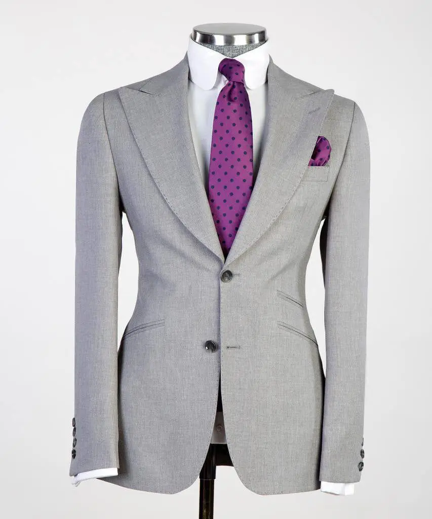 Men's 3 Piece Classic Grey Suit — photograph 3