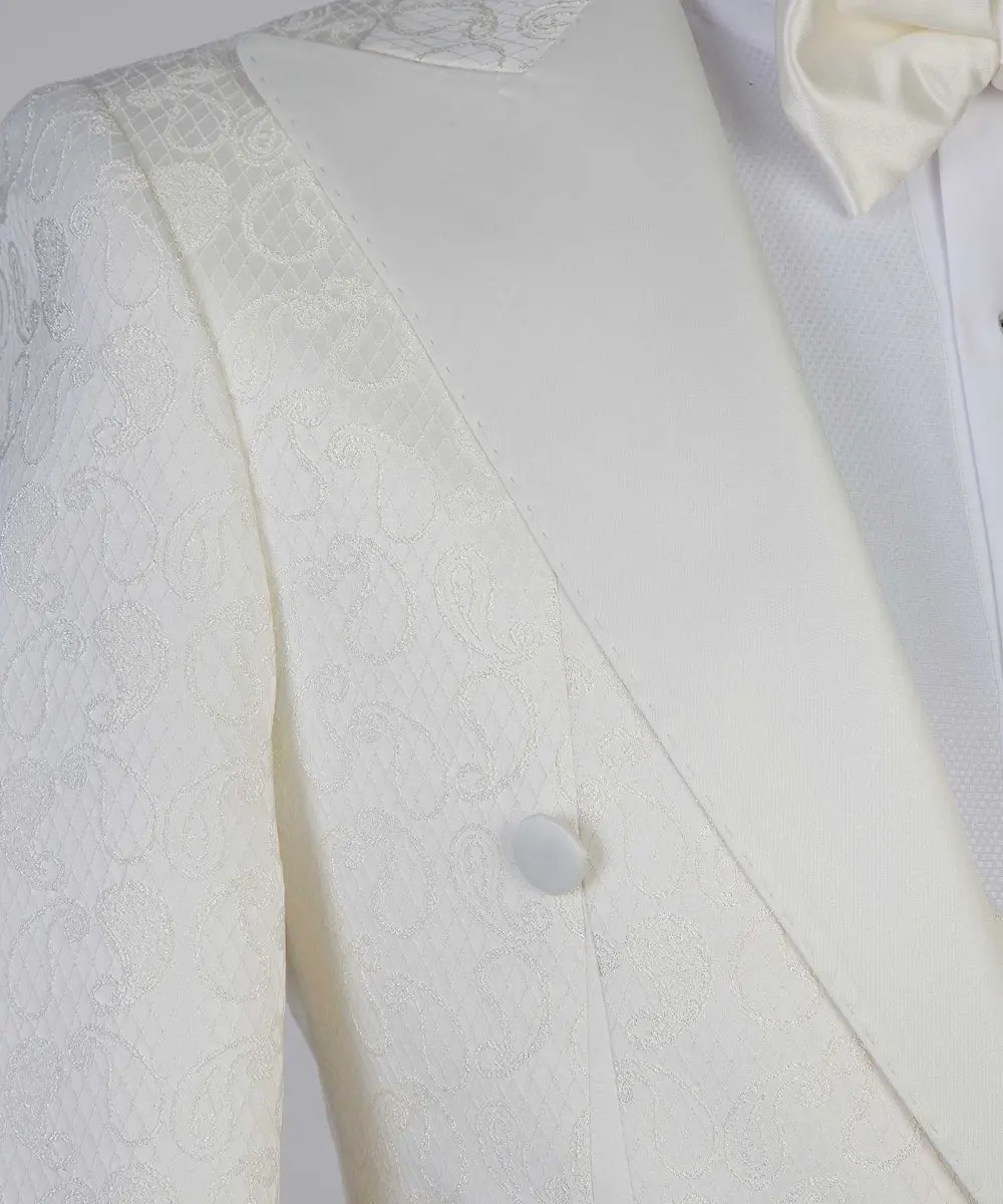 Men's 3 Piece Beige Tuxedo Suit Peak Lapel — photograph 5
