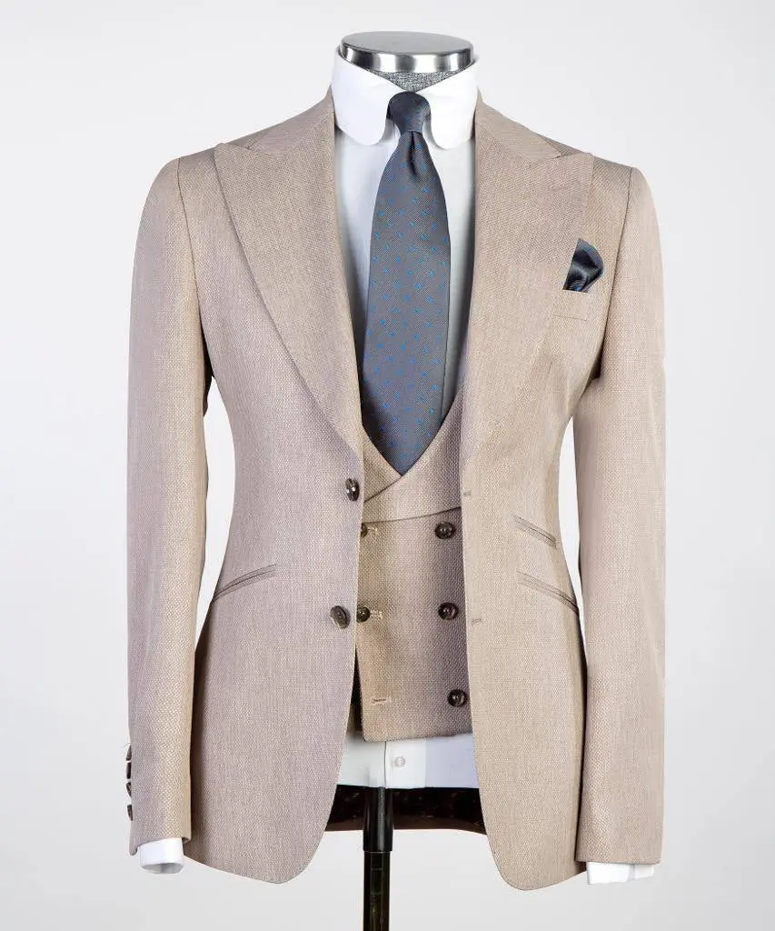 Men's 3 Piece Classic Cream/Beige Suit — photograph 1