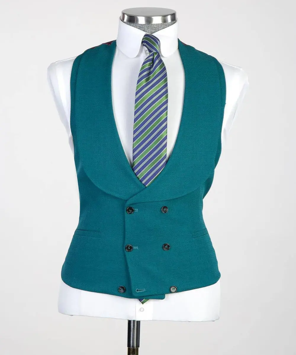 Men's 3 Piece Classic Green Suit — photograph 3