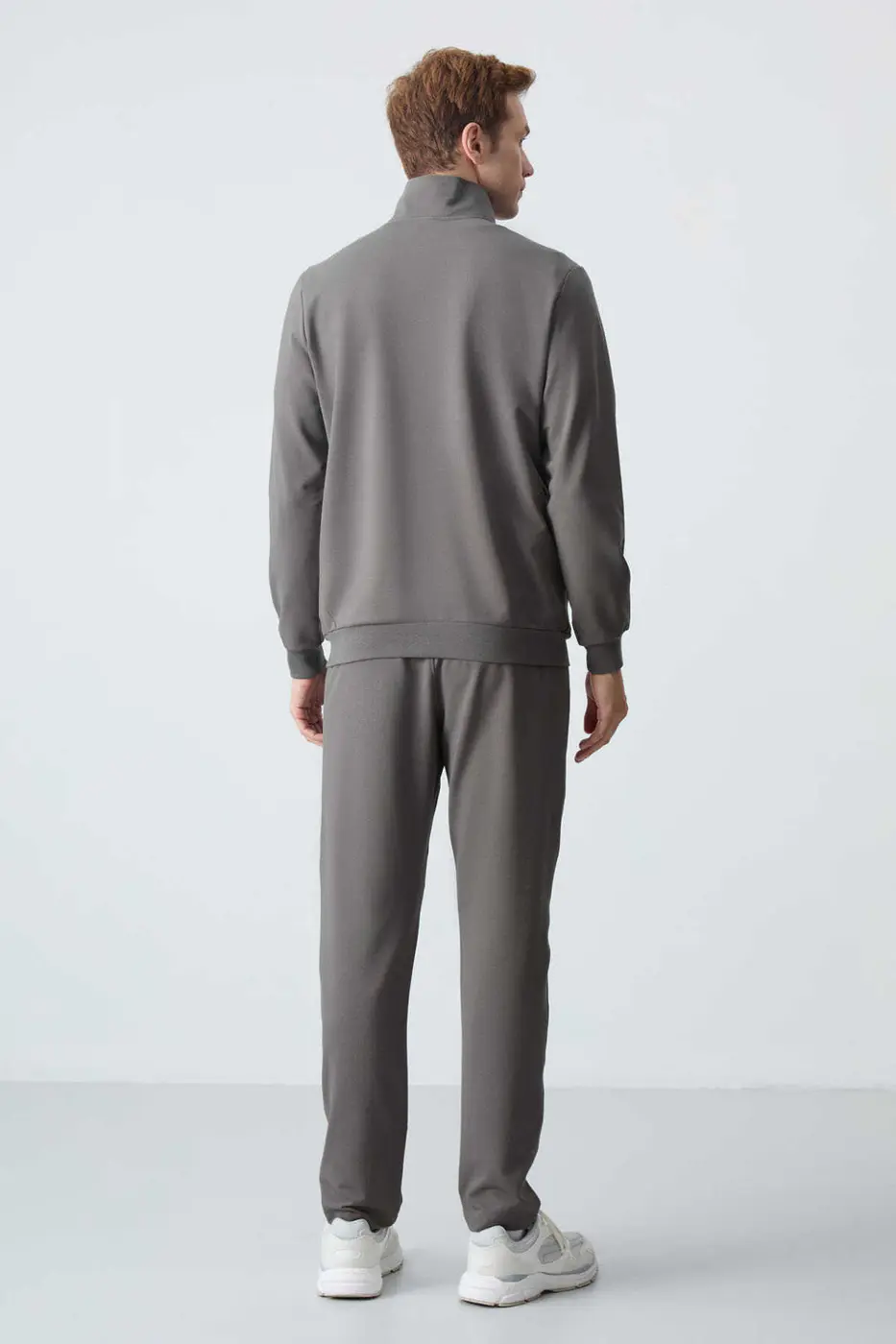 Men's Grey Comfort Fit Tracksuit Set — photograph 8