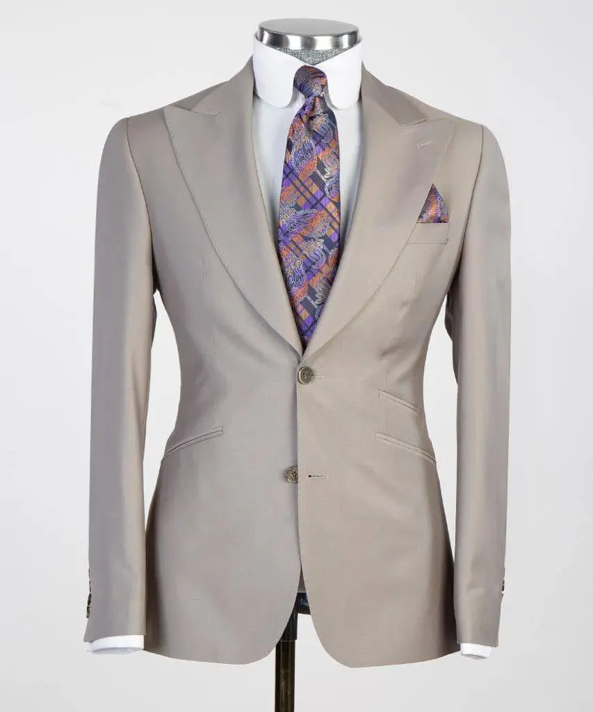 Men's 3 Piece Classic Grey Suit — photograph 4