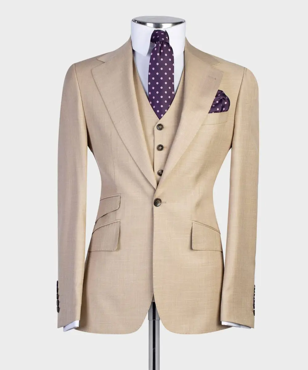 Men's 3 Piece Beige/Cream Classic Suit — photograph 3