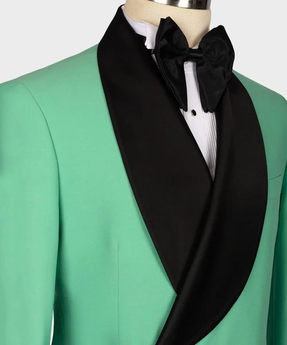 Men's Suit -2 Piece Double Breasted -Green — photograph 2