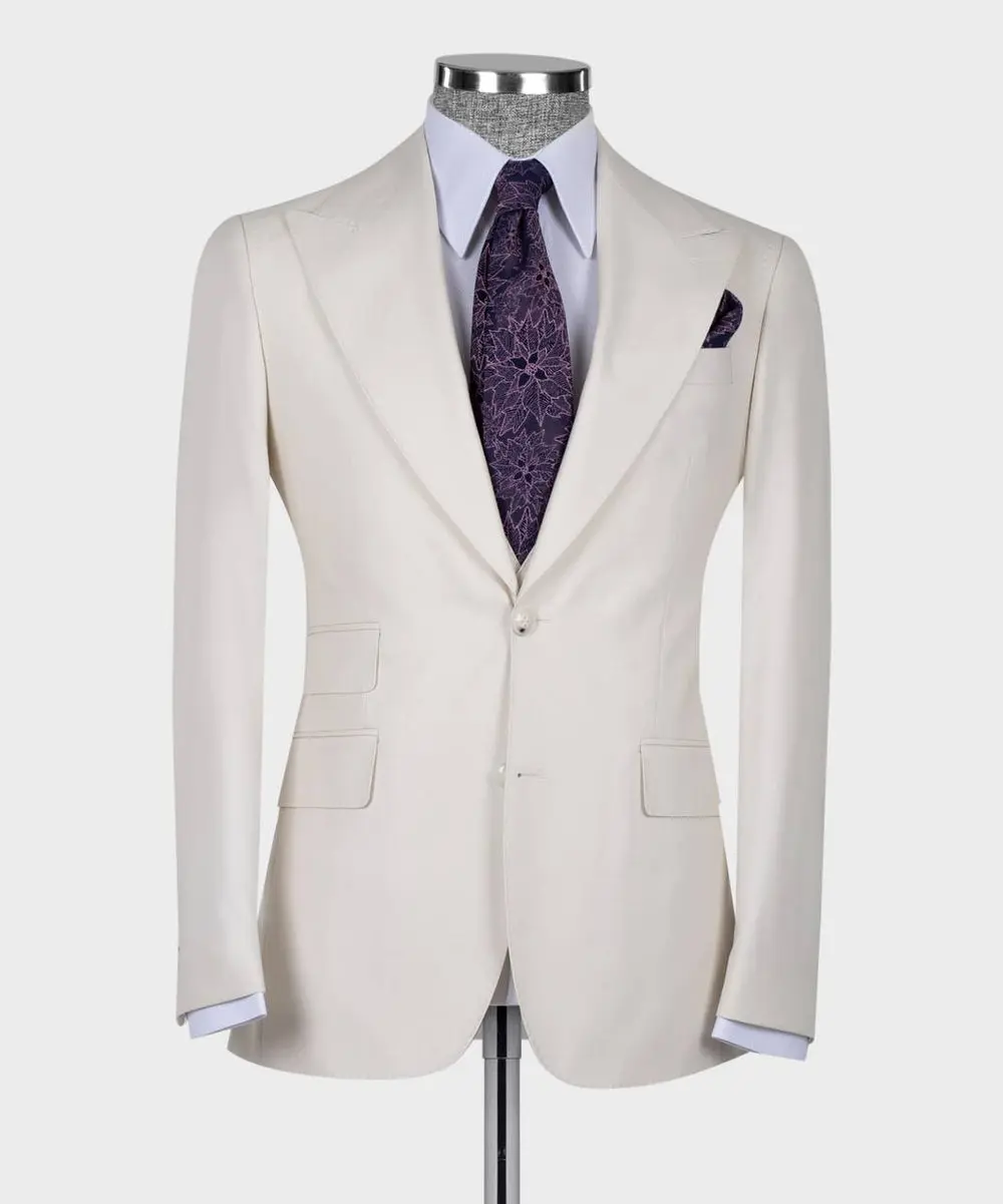 Men's 3 Piece, Beige Classic Suit — photograph 3