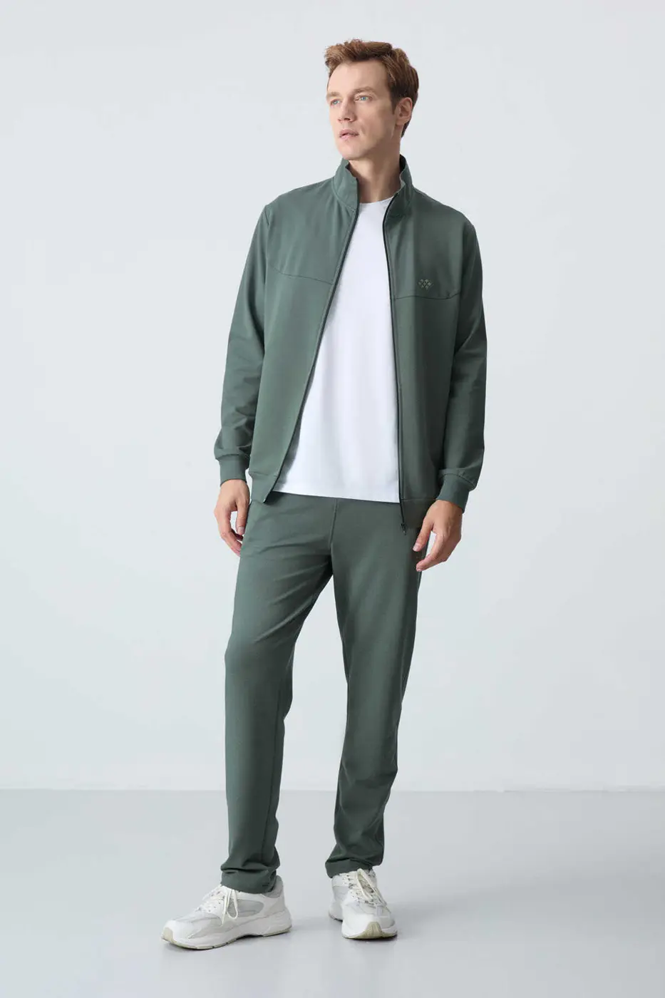 Men's Khaki Green Comfort Fit Tracksuit Set — photograph 1