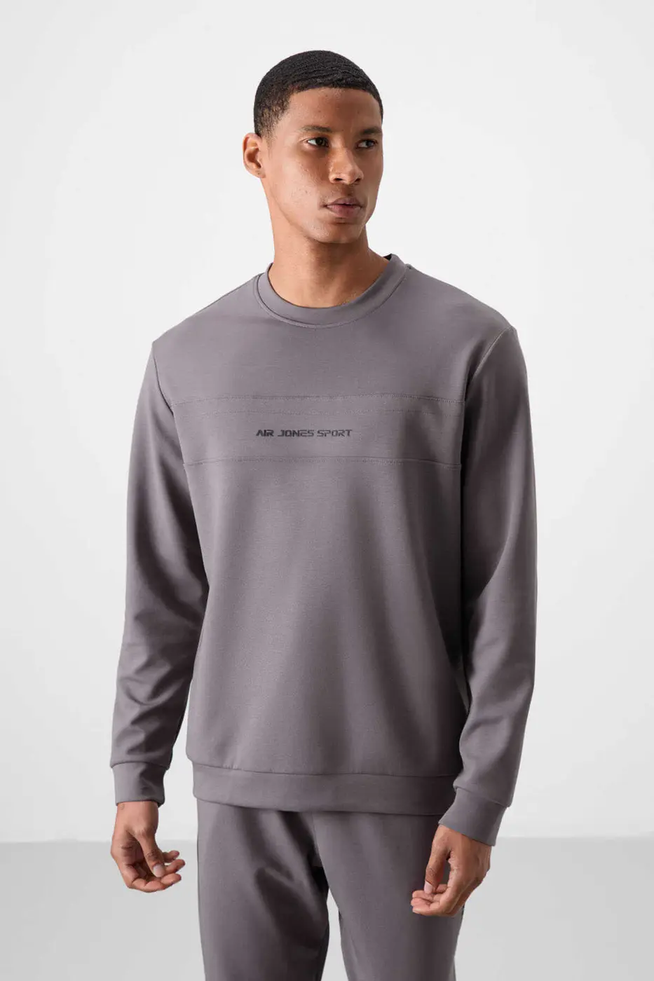 Men's Dark Grey Soft Fit Tracksuit Set — photograph 4