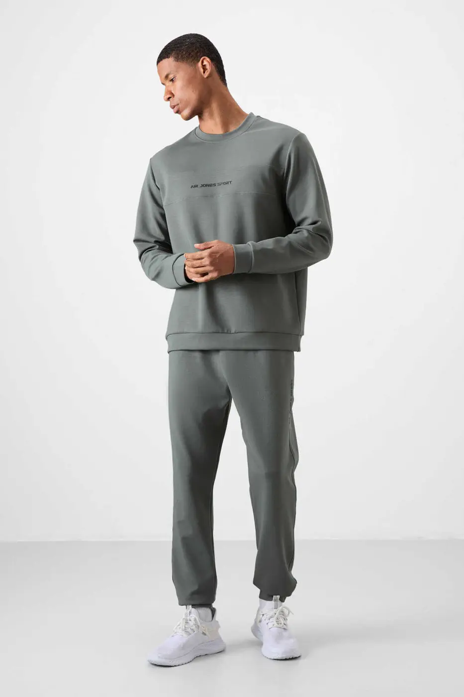 Men's Khaki Green Soft Fit Tracksuit Set — photograph 1