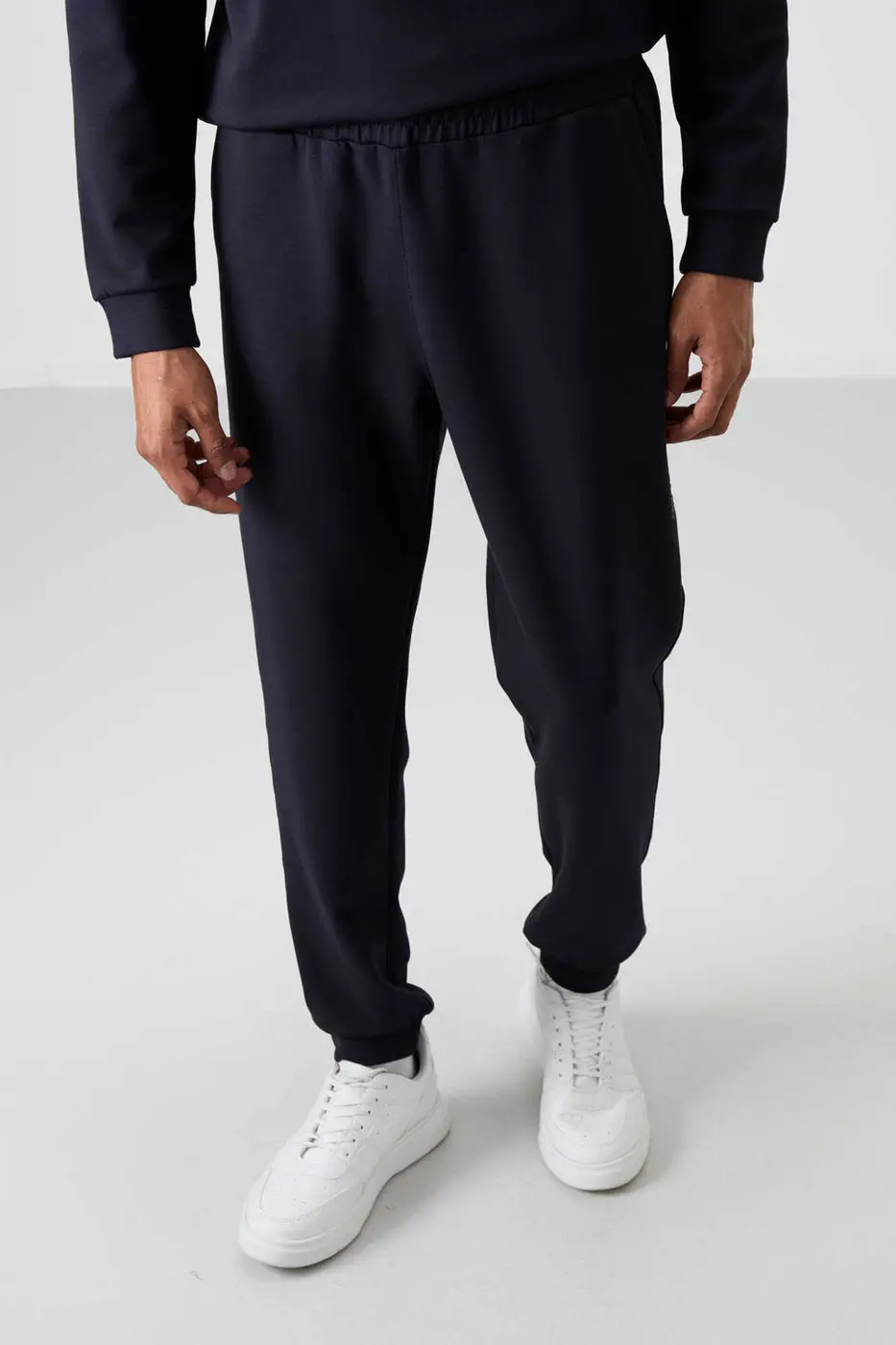 Men's Navy Blue Soft Fit Tracksuit Set — photograph 3