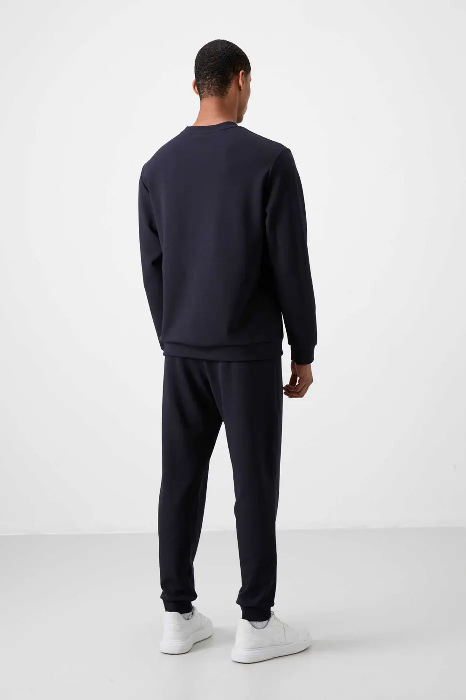 Men's Navy Blue Soft Fit Tracksuit Set — photograph 8