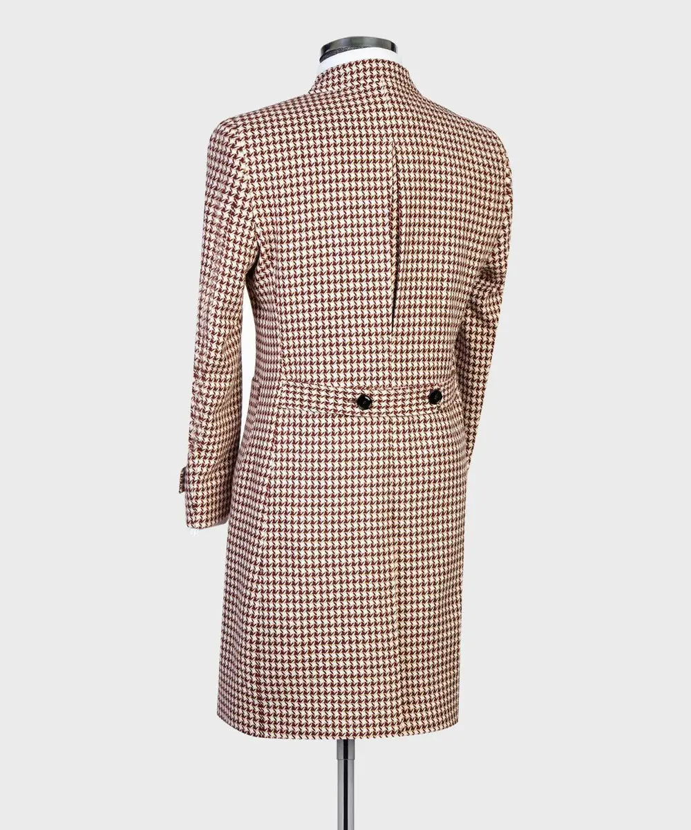 Red Houndstooth Men’s Long Coat — photograph 5