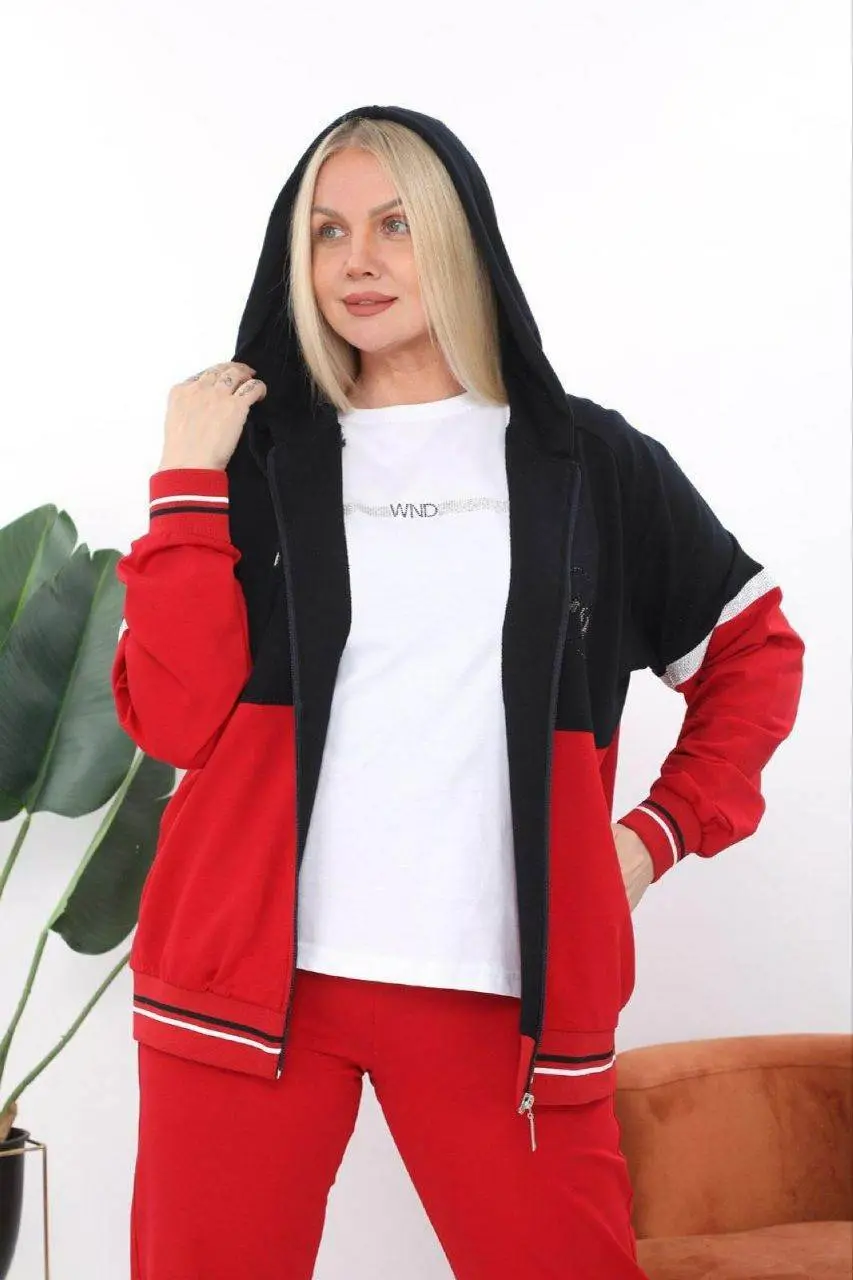 Women's 3-Piece Tracksuit Set — photograph 2