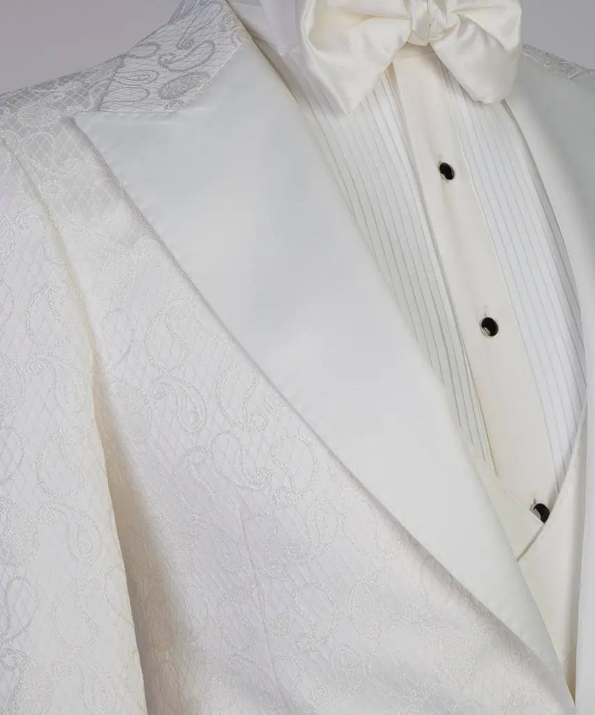 Men's 3 Piece Cream/Beige Tuxedo, Suit — photograph 2