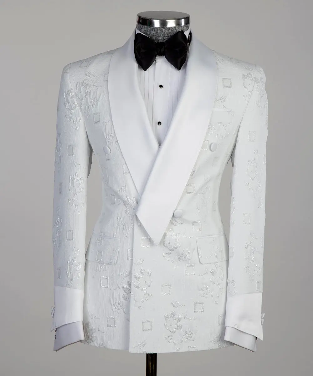 White Tuxedo,Belted — photograph 4