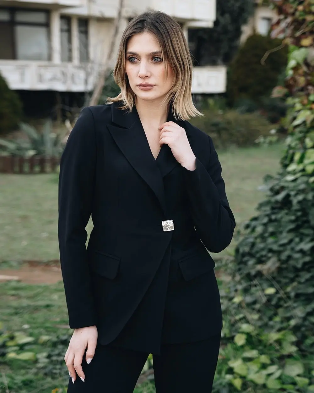 Women's 2 Piece Suit Set- Black — photograph 2