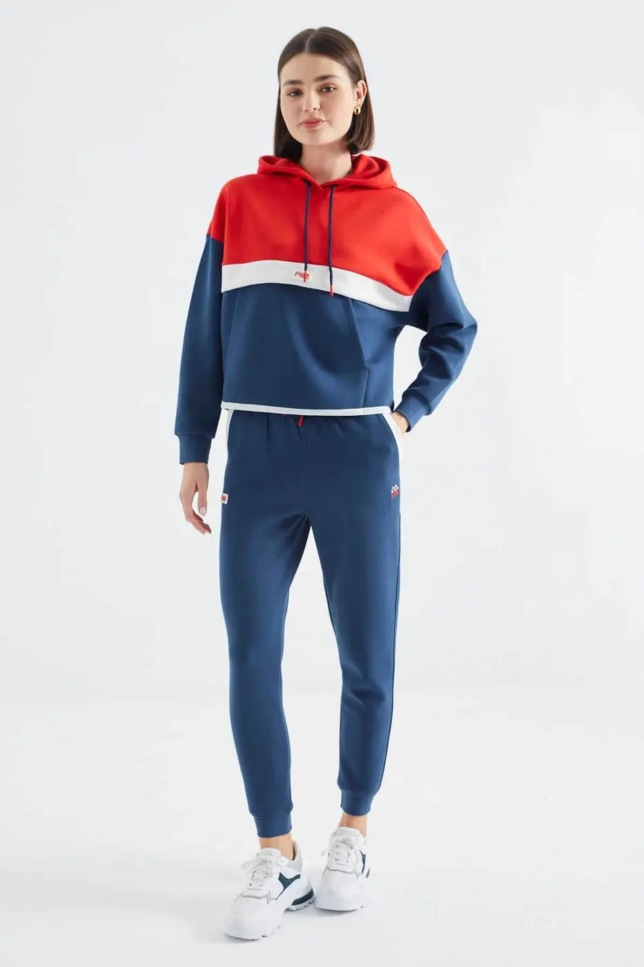 Women's Colour-Block Hooded Tracksuit Set — photograph 9